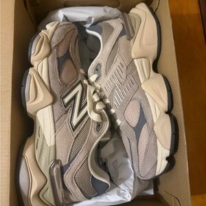 New Balance Beige and Gray Sneakers